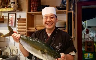Sushi bar tatsumi chef
